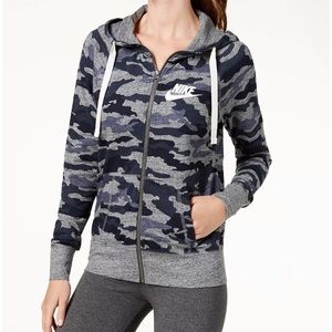 Nike Women's Size XS Blue Sportswear Gym Vintage Camo-Print Hoodie Lightweight.